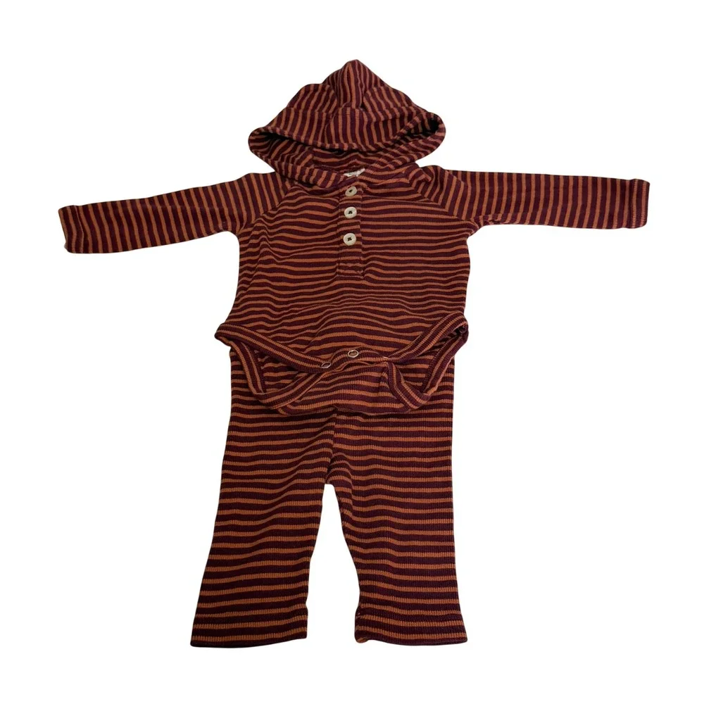 Kate Quinn Baby 0-3M Organic Cotton Ribbed Hooded Bear Ear Bodysuit Pants Set